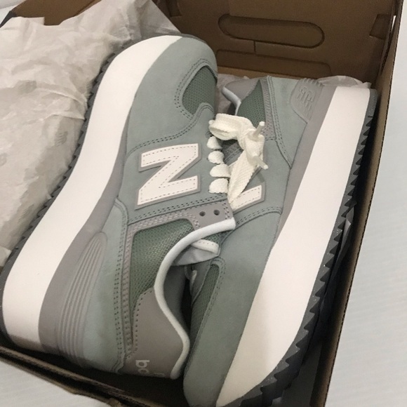 New Balance 574+ Platform Sneakers in green with gray and white detail Size 8 - Picture 5 of 7
